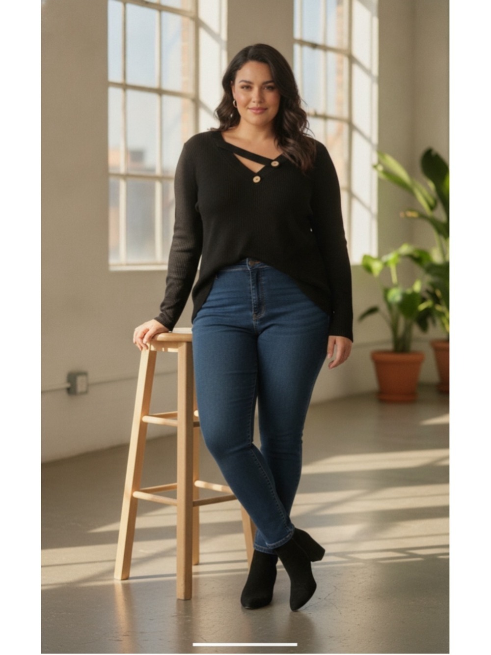 Bloomchic black knit sweater size 18-20